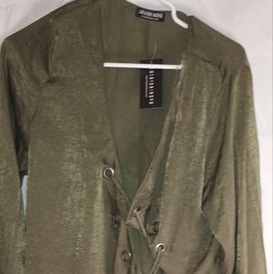 FASHION NOVA DRESS ..BACK IN ACTION SIZE L